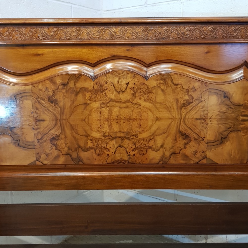 ANTIQUE ART NOUVEAU BURR WALNUT DOUBKE BED C1890 View IV