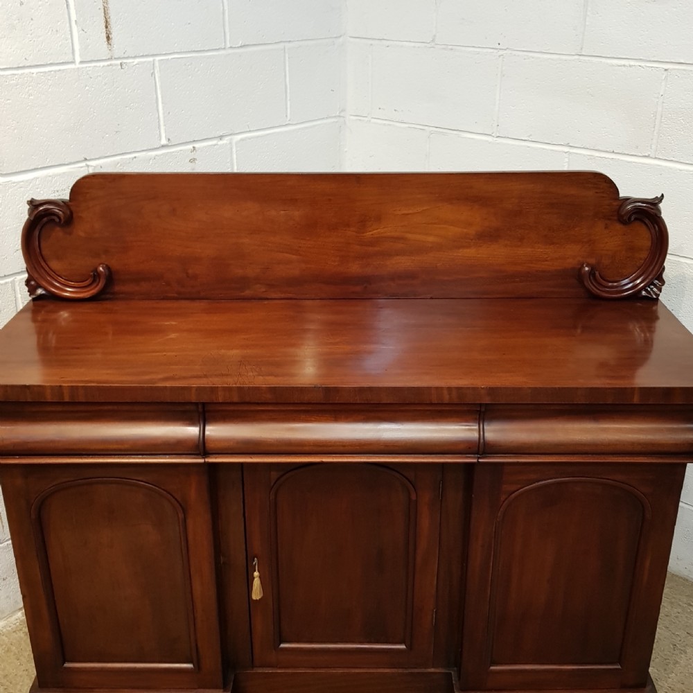 ANTIQUE VICTORIAN MAHOGANY CHIFFONIER C1880 View VII