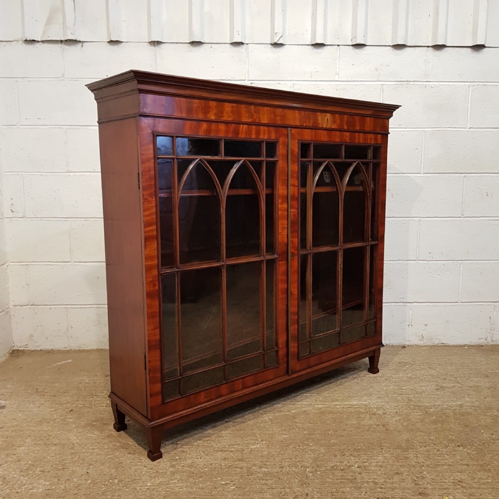 ANTIQUE REGENCY MAHOGANY ASTRAGAL GLAZED BOOKCASE C1820 View VI