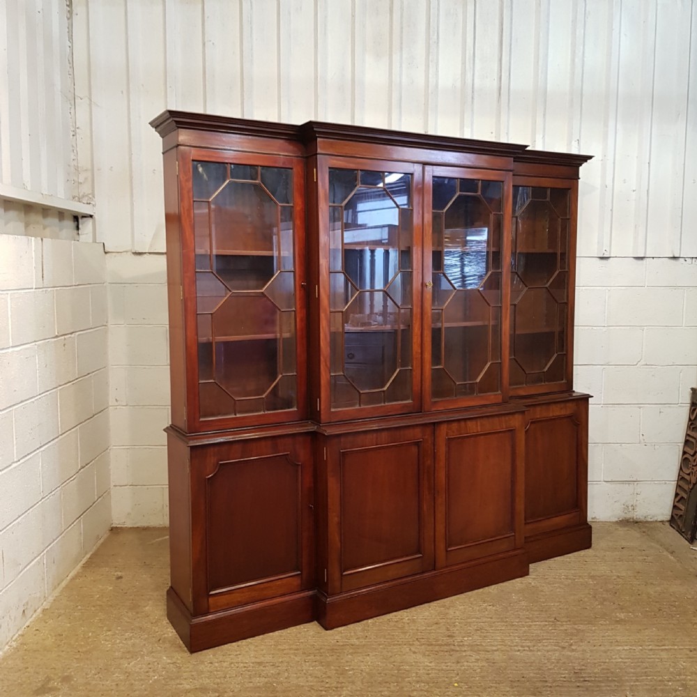 ANTIQUE LARGE EDWARDIAN MAHOGANY ASTRAGAL GLAZED BREAKFRONT BOOKCASE C1900 View IX