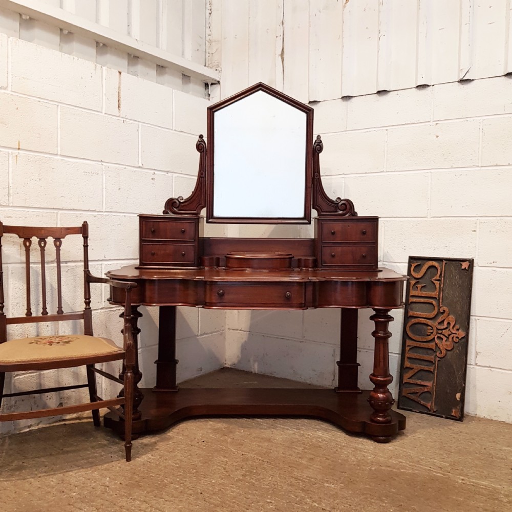 ANTIQUE VICTORIAN MAHOGANY DUCHESS DRESSING TABLE C1880