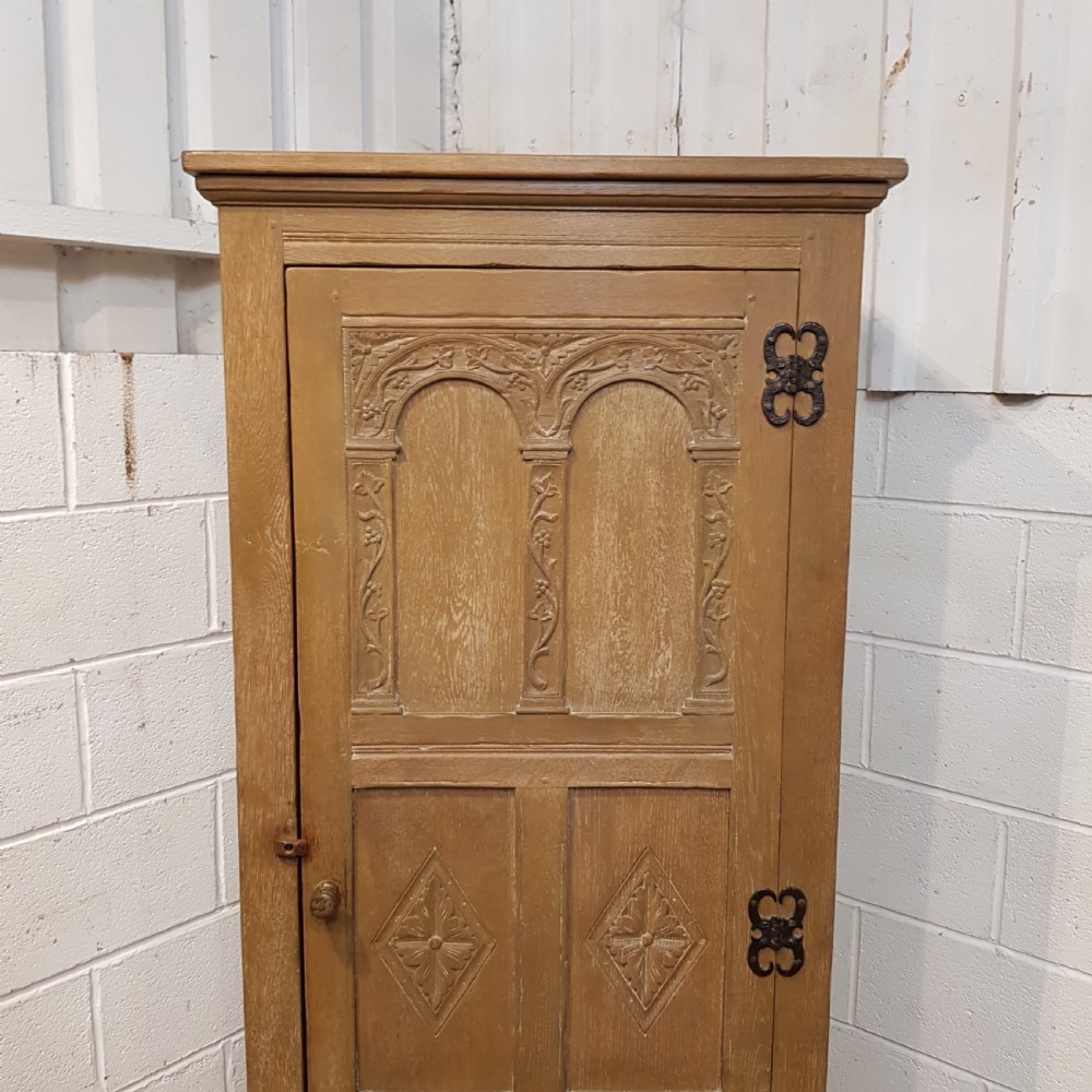ANTIQUE CARVED LIMED OAK HALL ROBE C1920 View IV