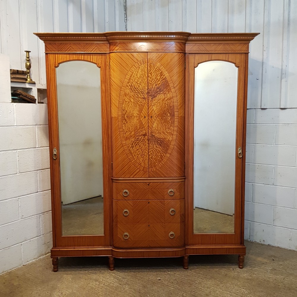 ANTIQUE EDWARDIAN SATINWOOD BREAKFRONT TRIPLE WARDROBE C1900 View IV