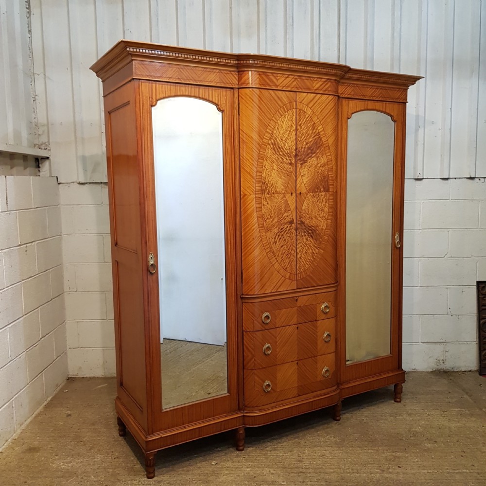 ANTIQUE EDWARDIAN SATINWOOD BREAKFRONT TRIPLE WARDROBE C1900 View XI