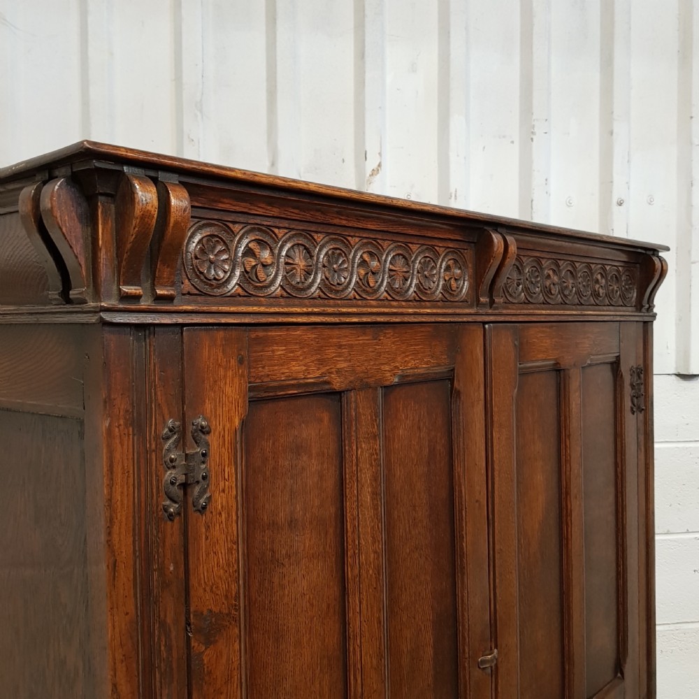 ANTIQUE CARVED & JOINED OAK DOUBKE WARDROBE C1920 View IV