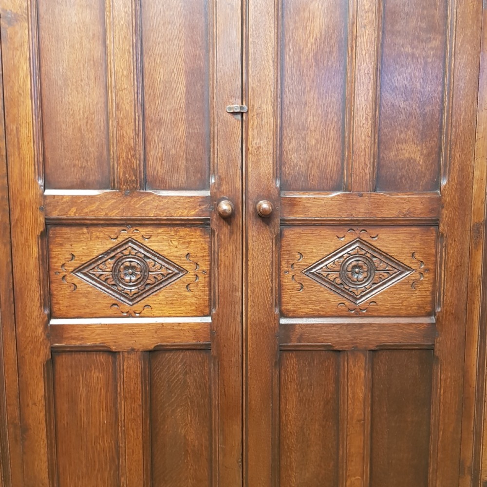 ANTIQUE CARVED & JOINED OAK DOUBKE WARDROBE C1920 View V