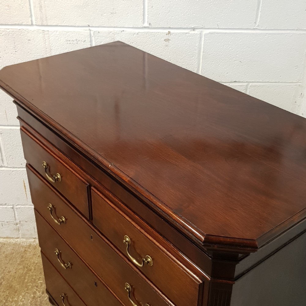 ANTIQUE 18TH CENTURY PERIOD MAHOGANY CHEST OF DRAWERS C1780 View IV