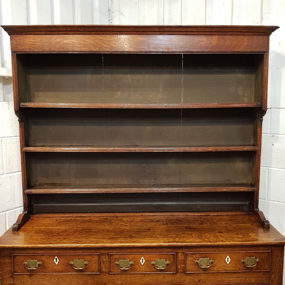ANTIQUE 18TH CENTURY PERIOD COUNTRY OAK DRESSER C1780 View V