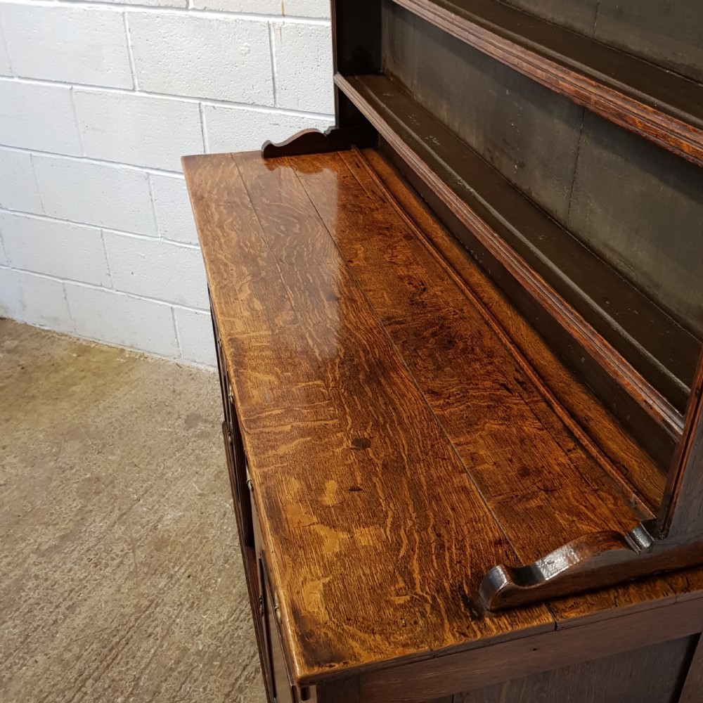 ANTIQUE 18TH CENTURY PERIOD COUNTRY OAK DRESSER C1780 View VI