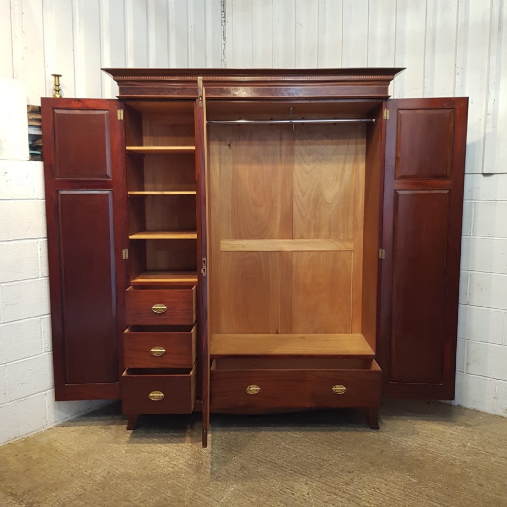 ANTIQUE EDWARDIAN MAHOGANY INLAID TRIPLE WARDROBE C1900 View II