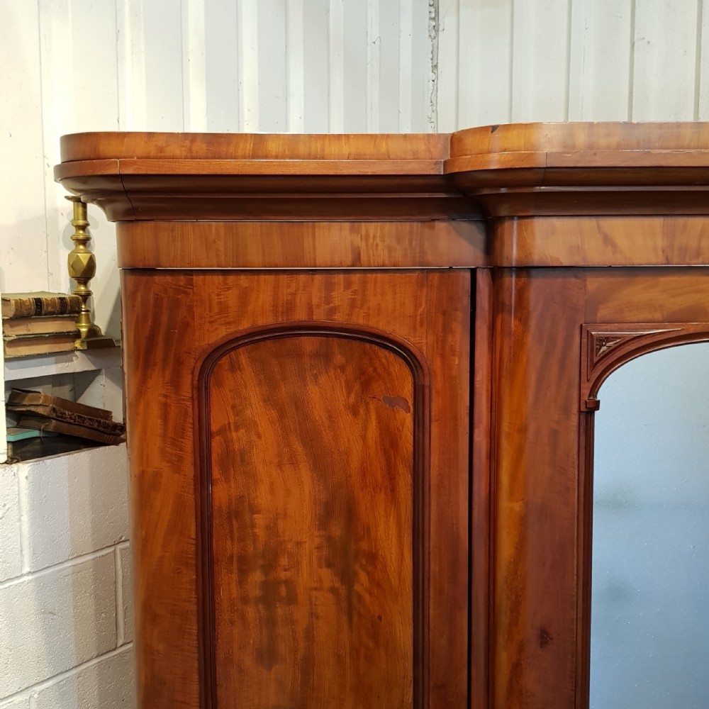 ANTIQUE VICTORIAN MAHOGANY BREAKFRONT TRIPLE WARDROBE COMPACTUM C1880 View V