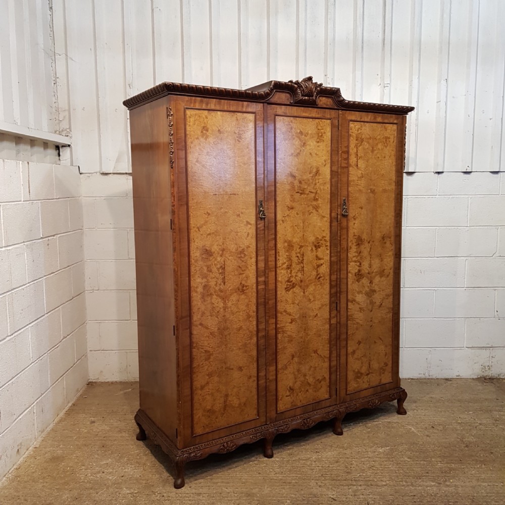 ANTIQUE BURR WALNUT TRIPLE WARDROBE C1920 View VIII