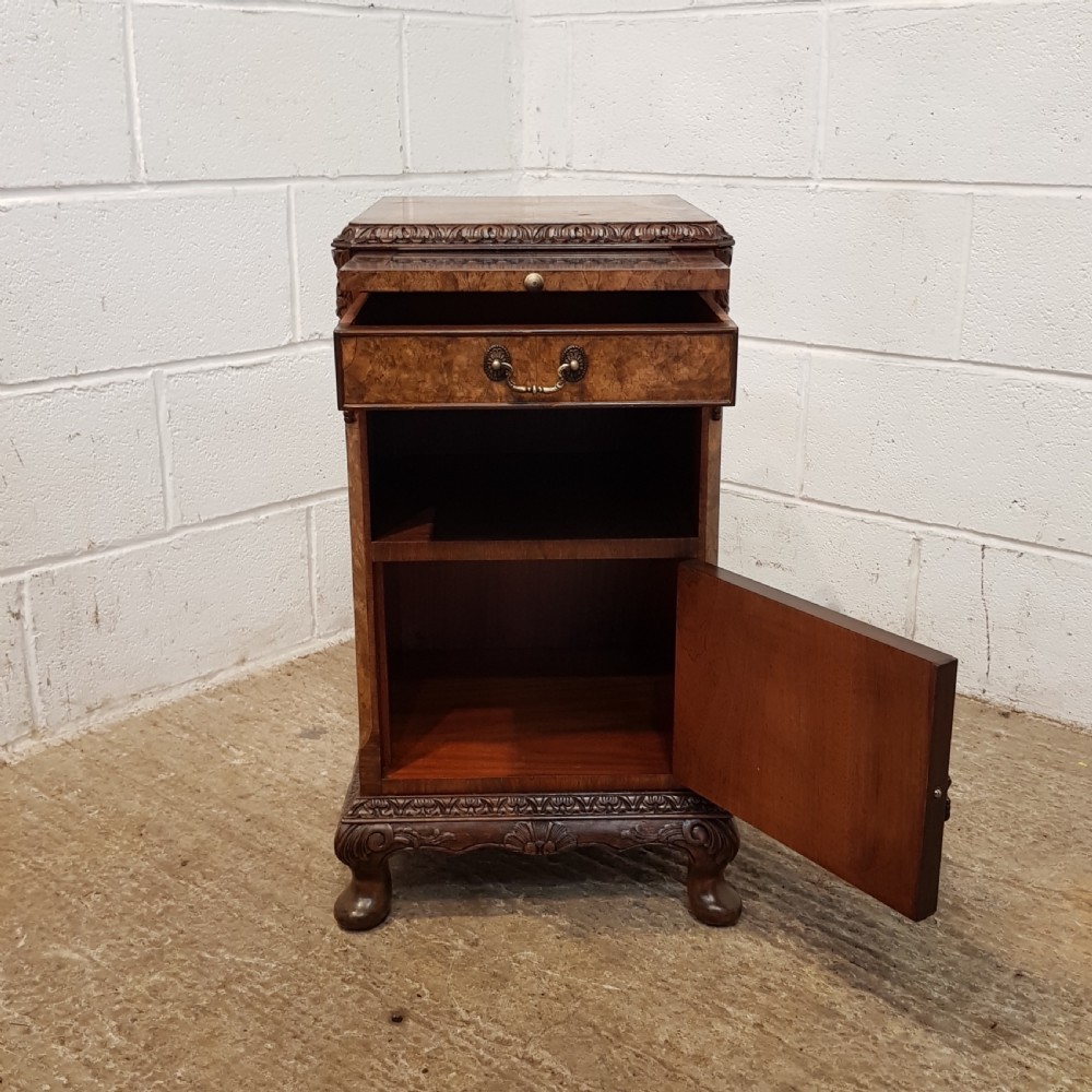 ANTIQUE PAIR BURR WALNUT BEDSIDE CABINETS C1920 View VII