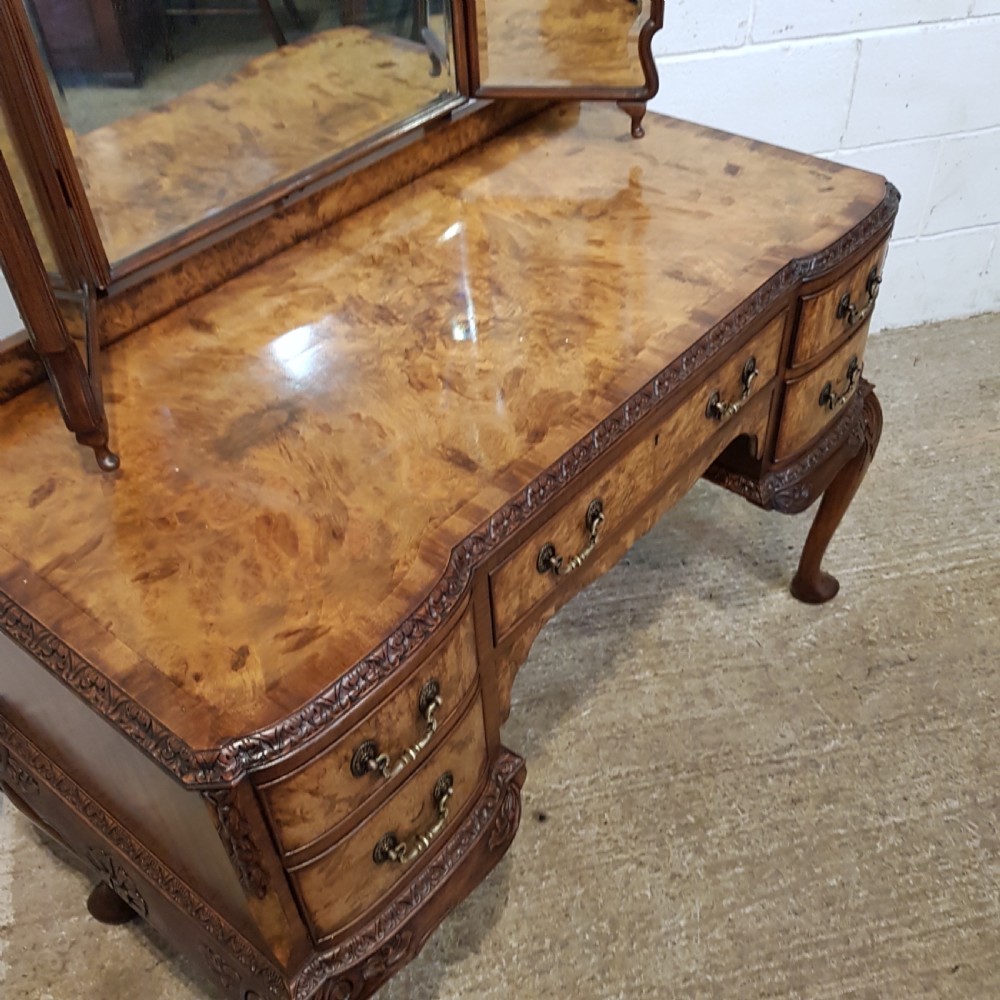 ANTIQUE BURR WALNUT SERPENTINE SHAPED DRESING TABLE C1920 View VI