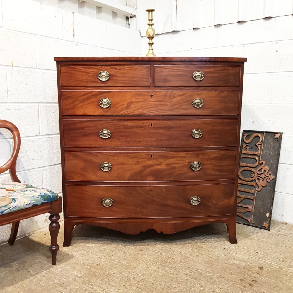 ANTIQUE REGENCY MAHOGANY BOW FRONT CHEST OF DRAWERS C1820