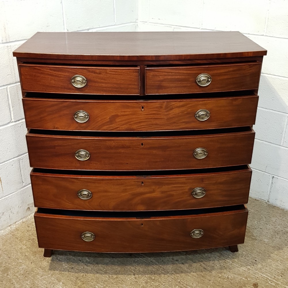 ANTIQUE REGENCY MAHOGANY BOW FRONT CHEST OF DRAWERS C1820 View V