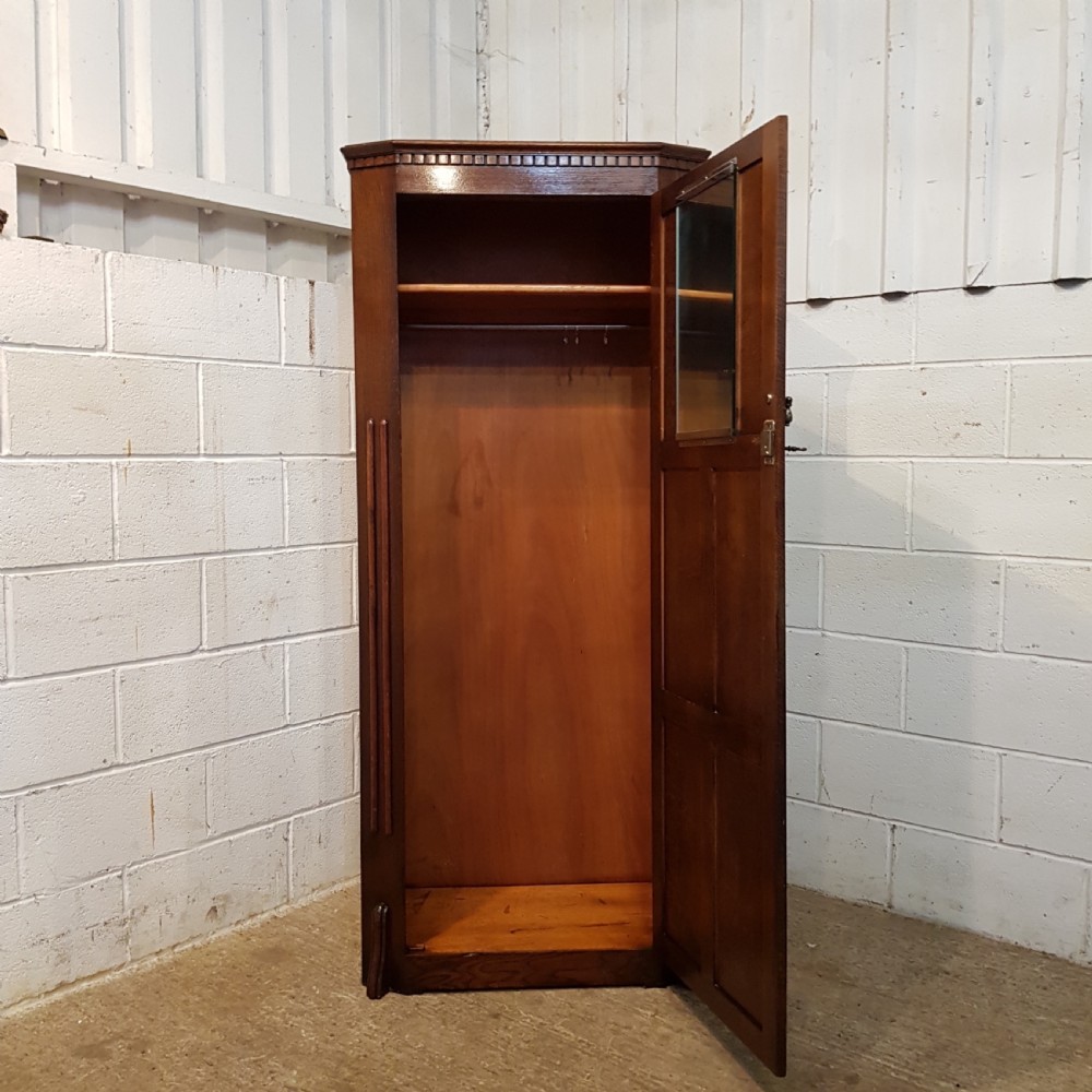 ANTIQUE OAK HALL WARDROBE C1920 View VI