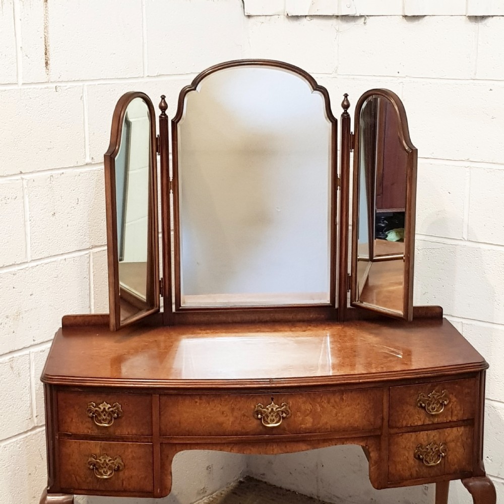 ANTIQUE BURR WALNUT BOW FRONT DRESSING TABLE BY DENBY & SPINKS C1920 View V