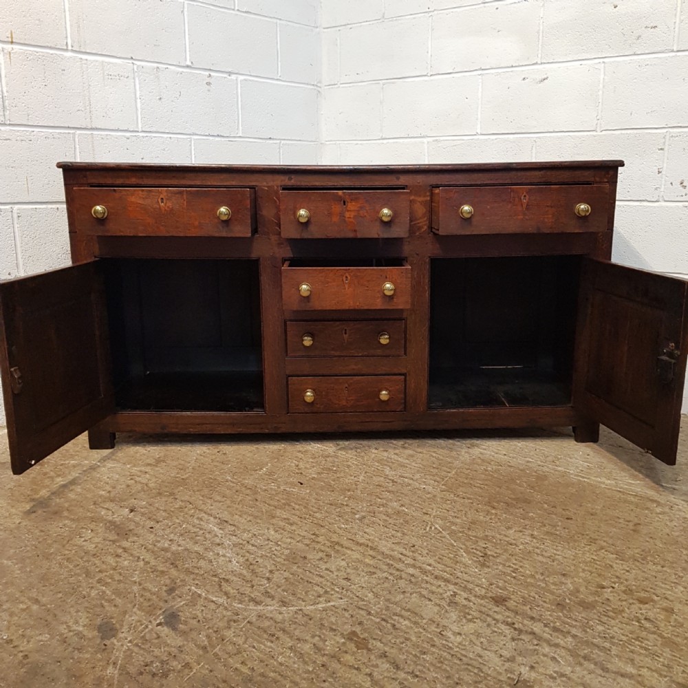 ANTIQUE 18TH CENTURY COUNTRY OAK DRESSER BASE C1780 View IV