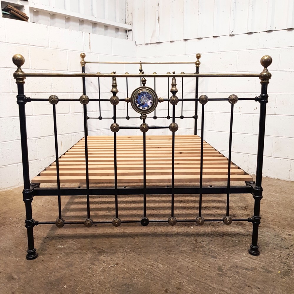 ANTIQUE VICTORIAN BRASS AND IRON DOUBLE BED C1880 View VIII