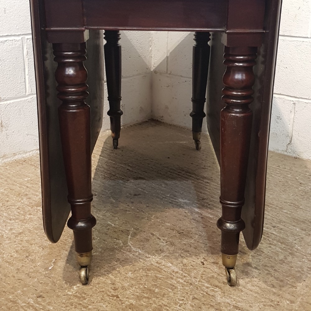 ANTIQUE LATE 18TH CENTURY CUBAN MAHOGANY DROP LEAF DINING TABLE C1790 View III