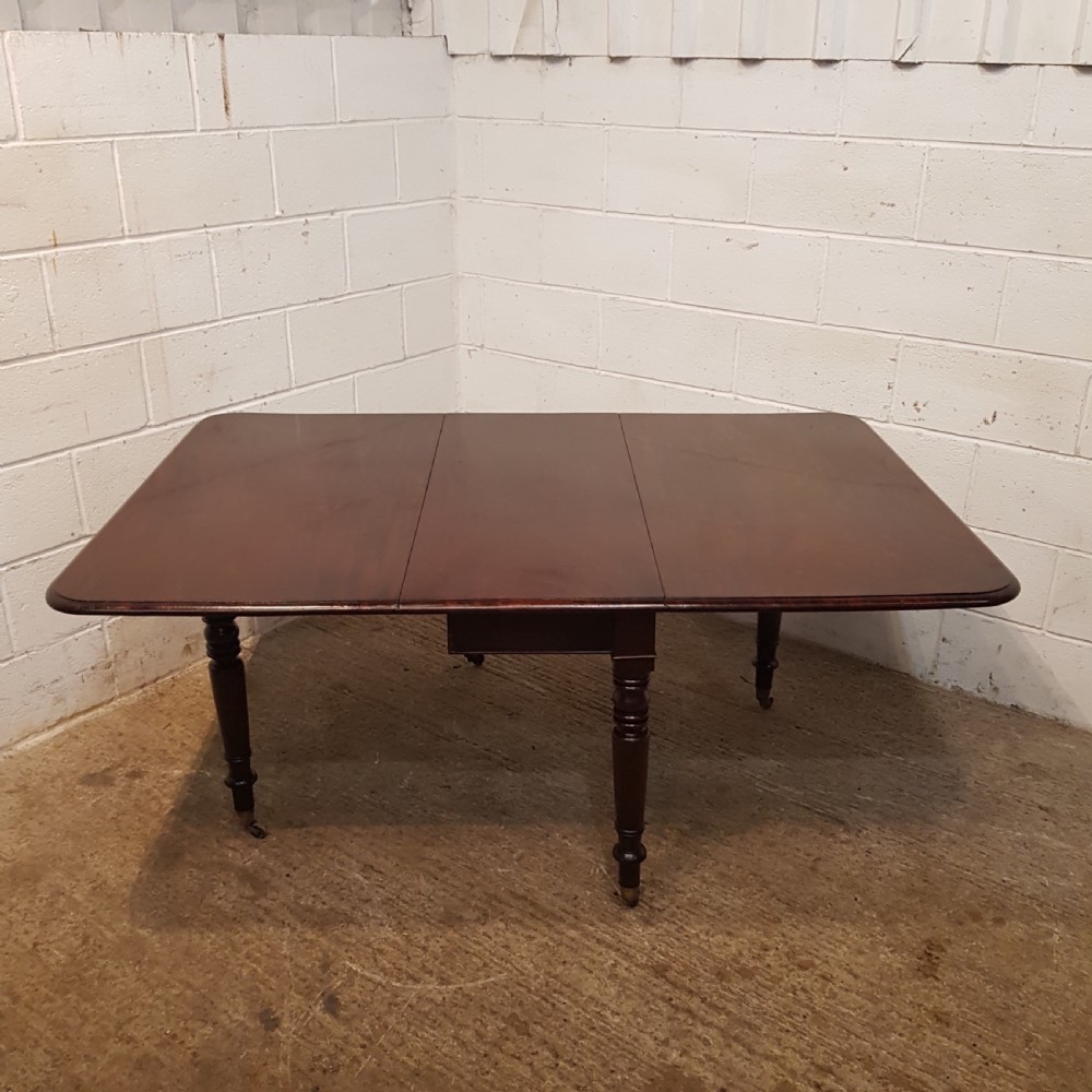 ANTIQUE LATE 18TH CENTURY CUBAN MAHOGANY DROP LEAF DINING TABLE C1790 View V