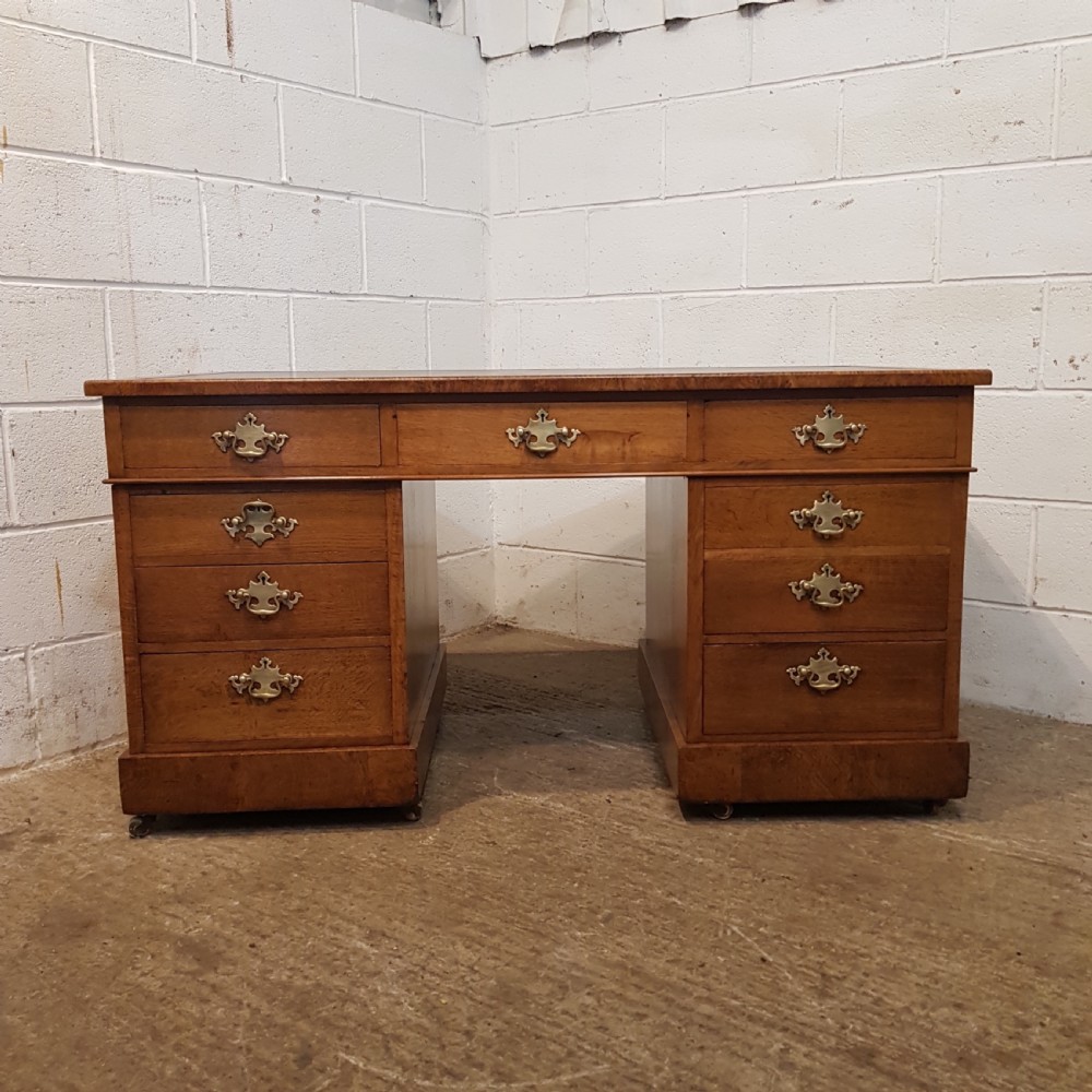 ANTIQUE LATE VICTORIAN OAK & BURR OAK TWIN PEDESTAL DESK C1890 View VI