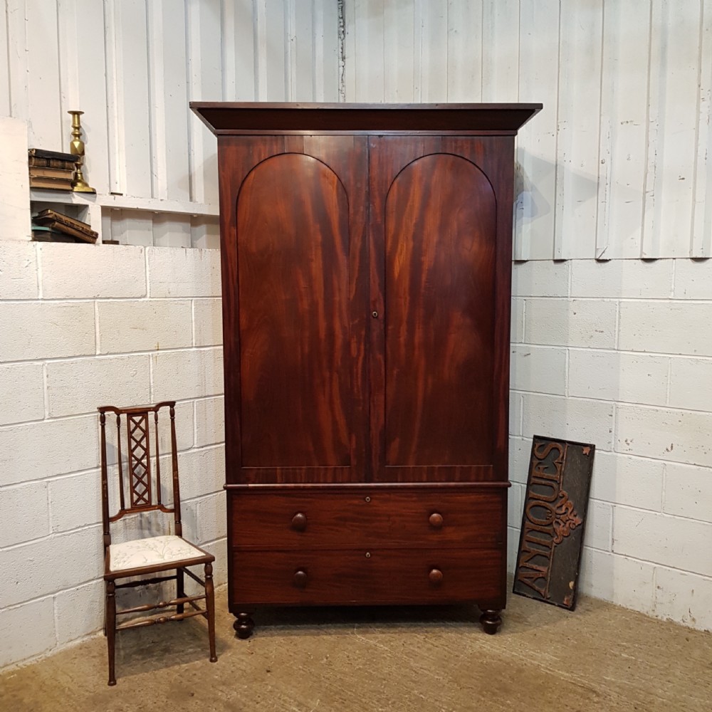 ANTIQUE WILLIAM 1V MAHOGANY DOUBLE WARDROBE C1830