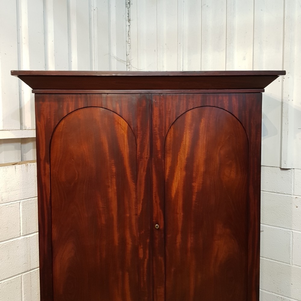 ANTIQUE WILLIAM 1V MAHOGANY DOUBLE WARDROBE C1830 View III