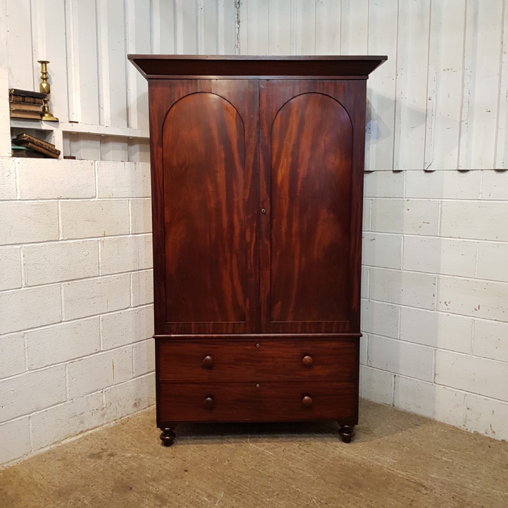 ANTIQUE WILLIAM 1V MAHOGANY DOUBLE WARDROBE C1830 View IV