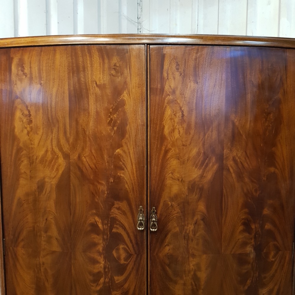 ANTIQUE BURR WALNUT BOW FRONT DOUBLE WARDROBE C1920 View IV