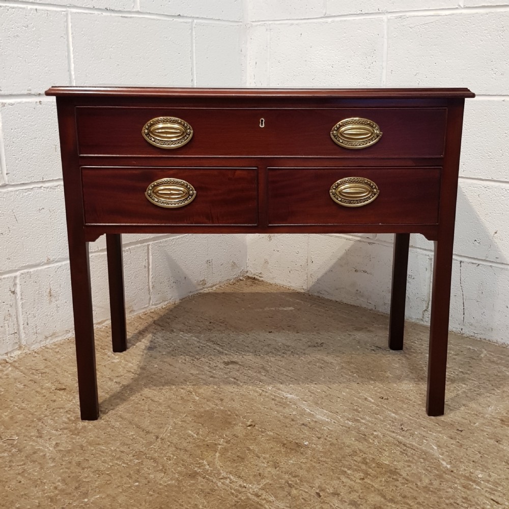 ANTIQUE REGENCY MAHOGANY SIDE TABLE LOWBOY C1820 View II