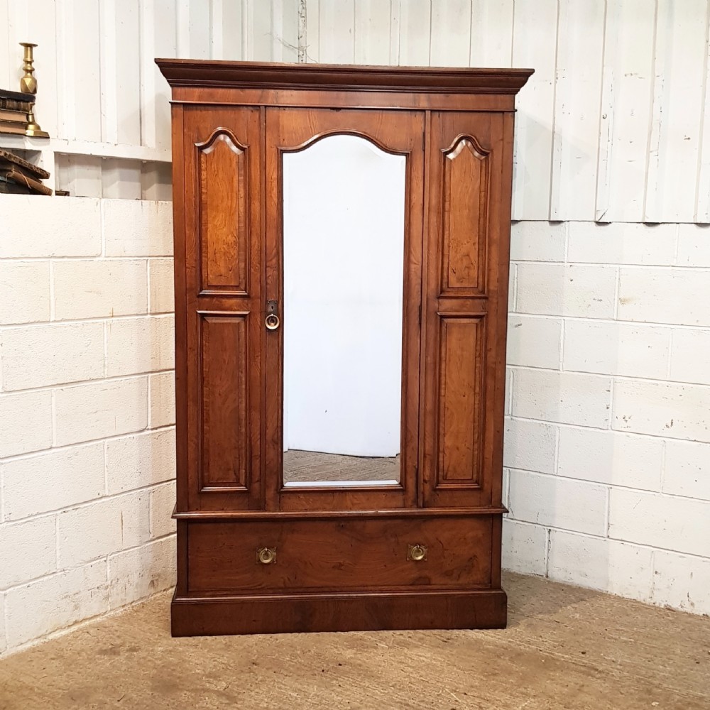 ANTIQUE VICTORIAN POLLARD OAK DOUBLE WARDROBE C1880 View II