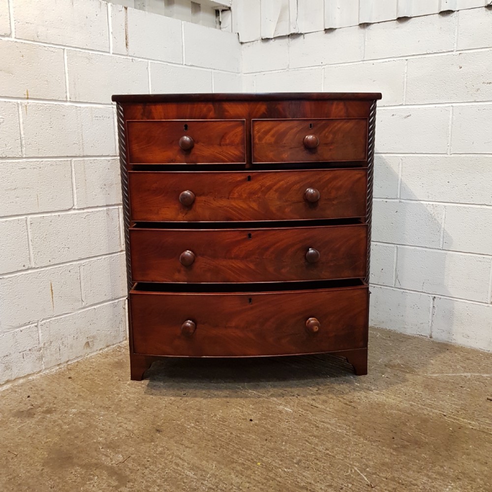 ANTIQUE EARLY VICTORIAN BOW FRONT CHEST OF DRAWERS C1850 View V