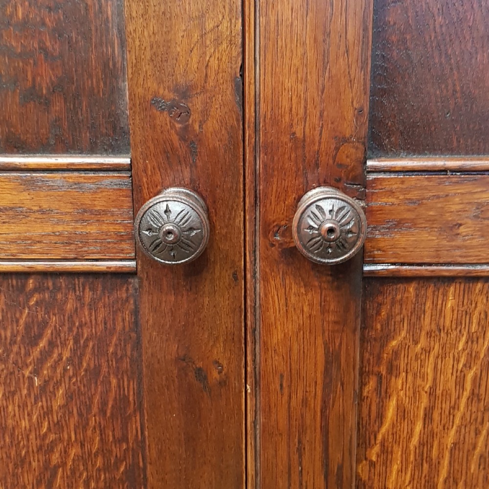 ANTIQUE EDWARDIAN JOINED OAK HALL WARDROBE C1900 View IV