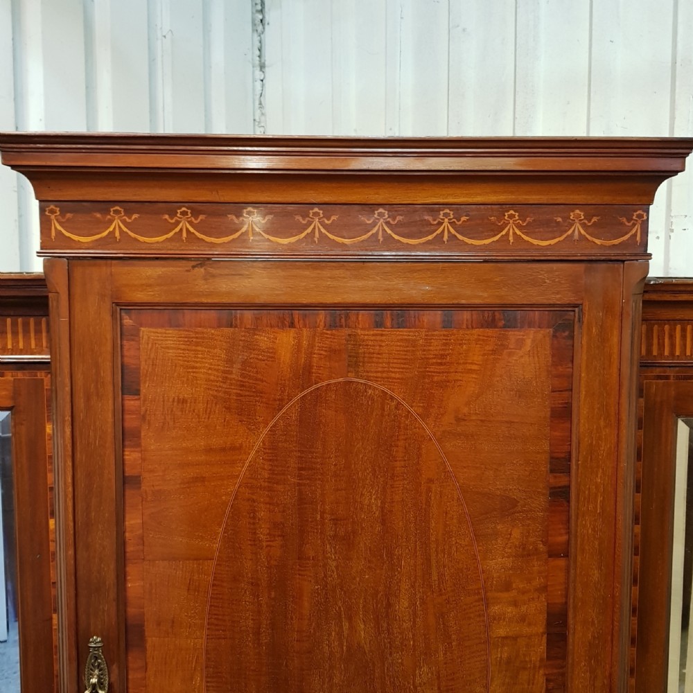 ANTIQUE VICTORIAN REGENCY MAHOGANY BREAKFRONT TRIPLE WARDROBE BY MAPLE & CO.C1890 View VI