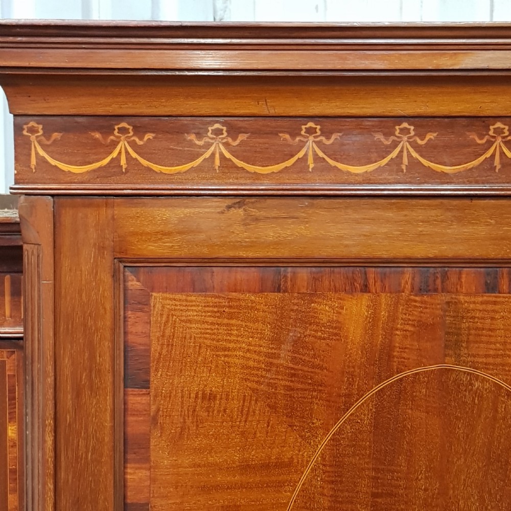 ANTIQUE VICTORIAN REGENCY MAHOGANY BREAKFRONT TRIPLE WARDROBE BY MAPLE & CO.C1890 View VII