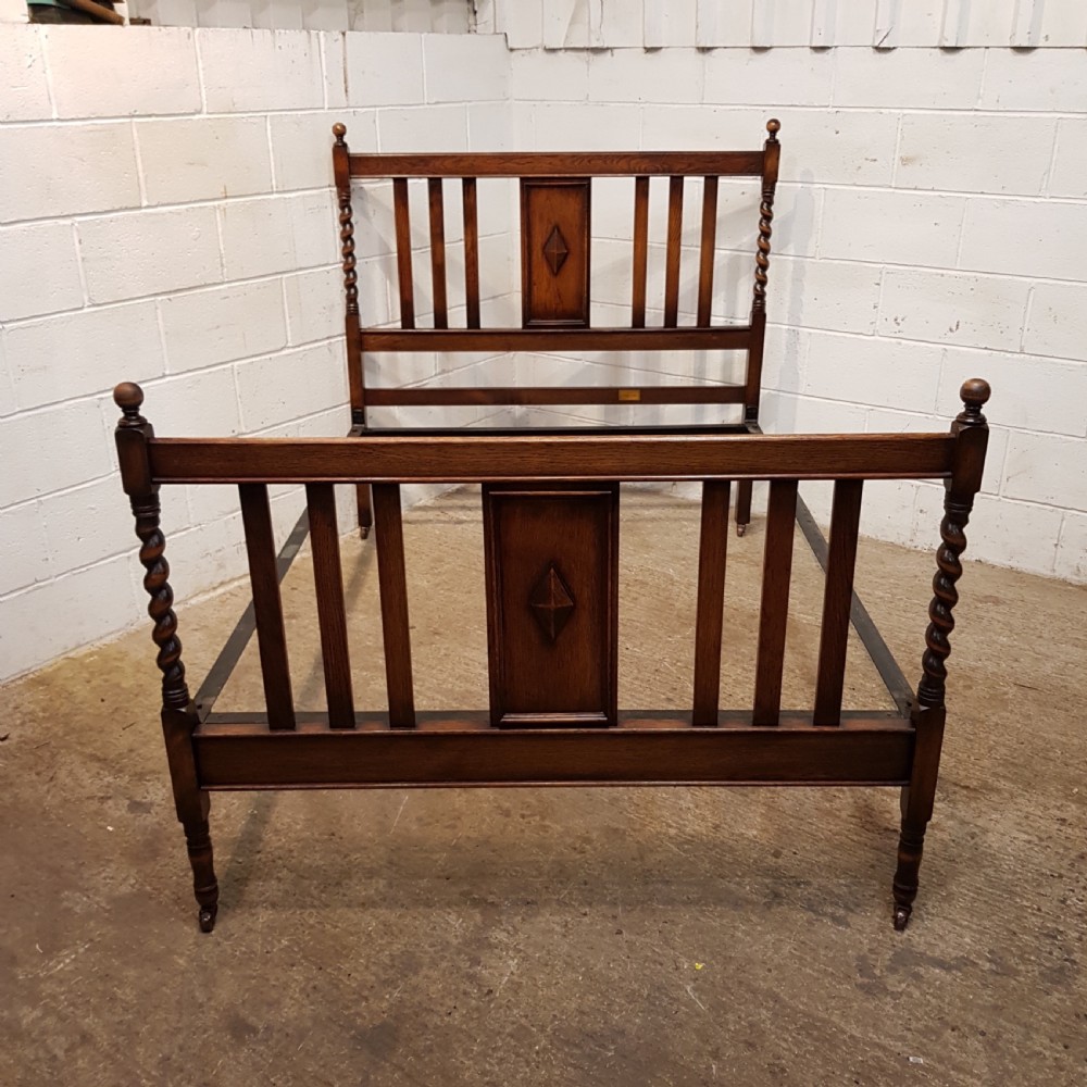ANTIQUE OAK DOUBKE BED C1920 View VII