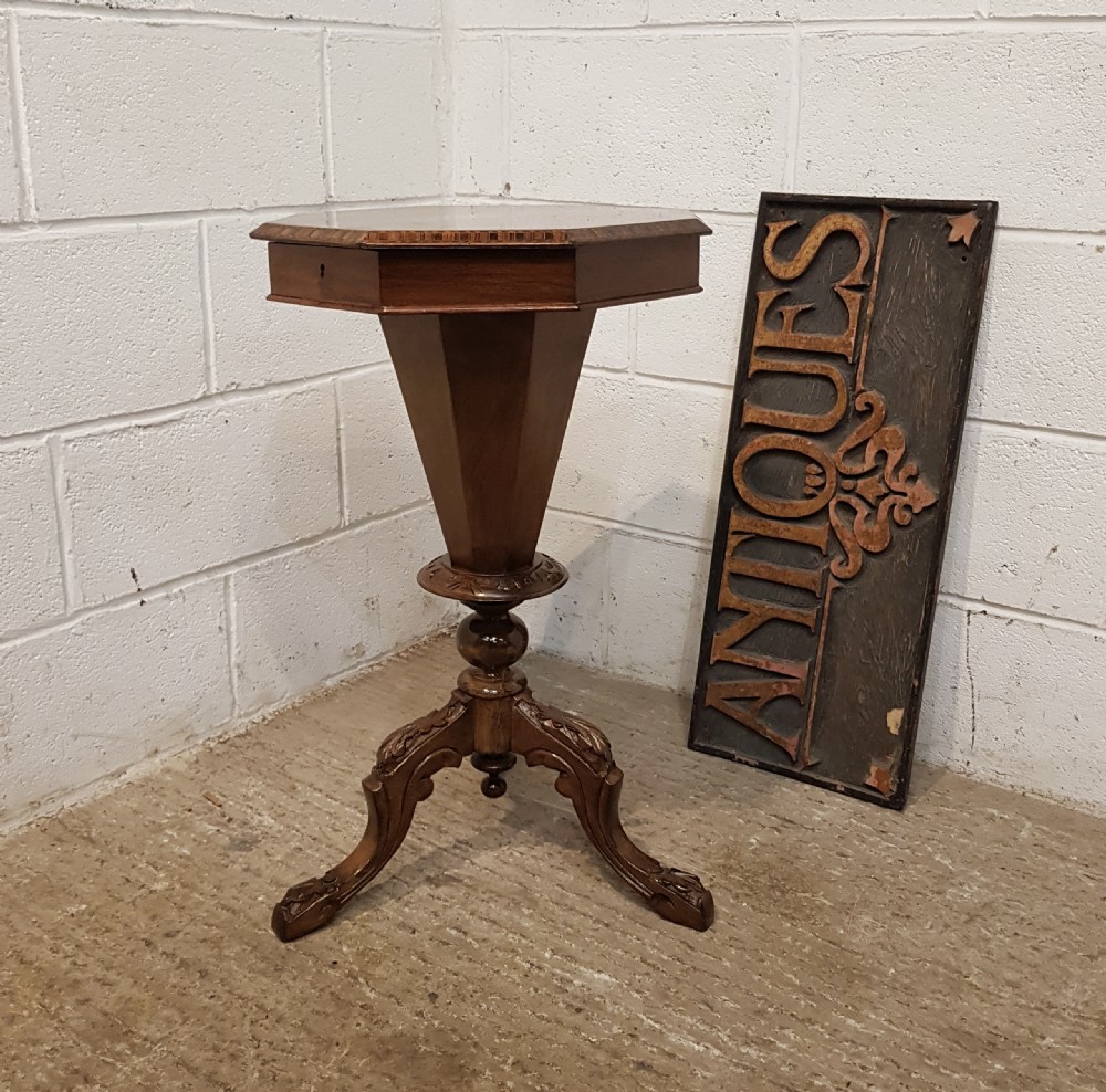 ANTIQUE VICTORIAN WALNUT TRUMPET WORKBOX C 1880