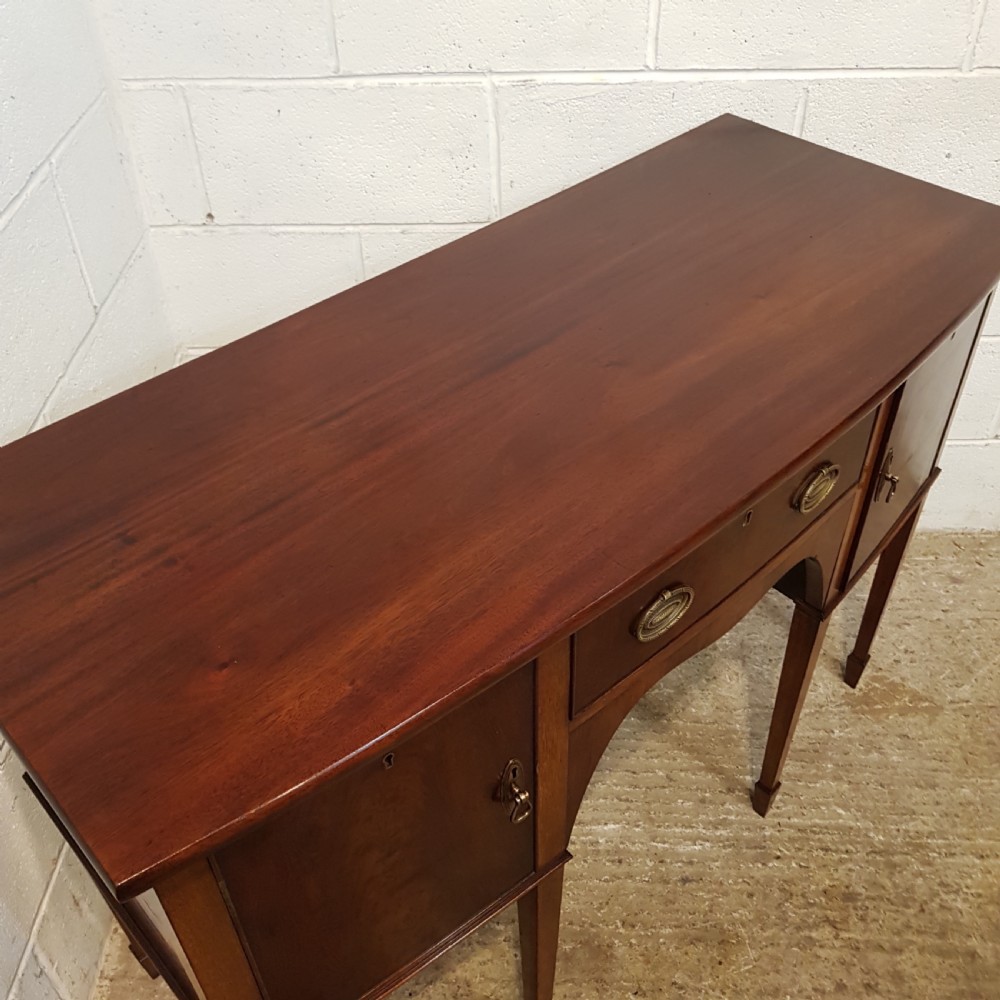 ANTIQUE EDWARDIAN REGENCY MAHOGANY SMALL BOW FRONT SIDEBOARD C1900 View II