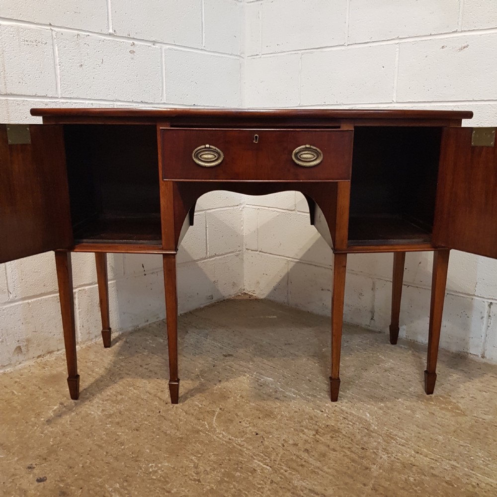 ANTIQUE EDWARDIAN REGENCY MAHOGANY SMALL BOW FRONT SIDEBOARD C1900 View III