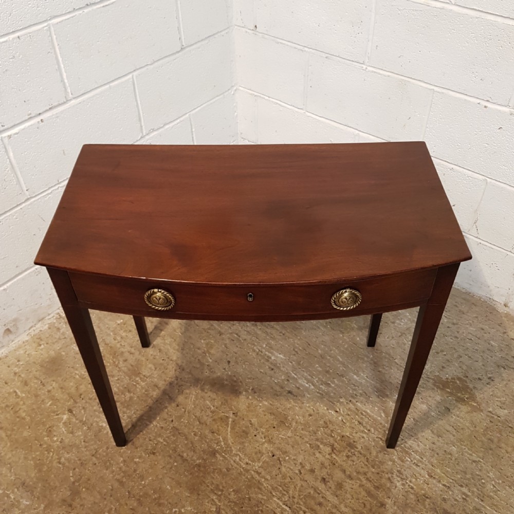 ANTIQUE REGENCY MAHOGANY BOW FRONT SIDE TABLE C1820 View IV