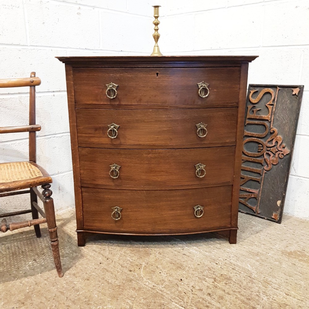 ANTIQUE SMALL EDWARDIAN OAK BOW FRONT CHEST OF DRAWERS C1900