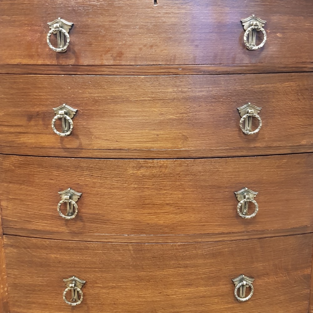 ANTIQUE SMALL EDWARDIAN OAK BOW FRONT CHEST OF DRAWERS C1900 View IV