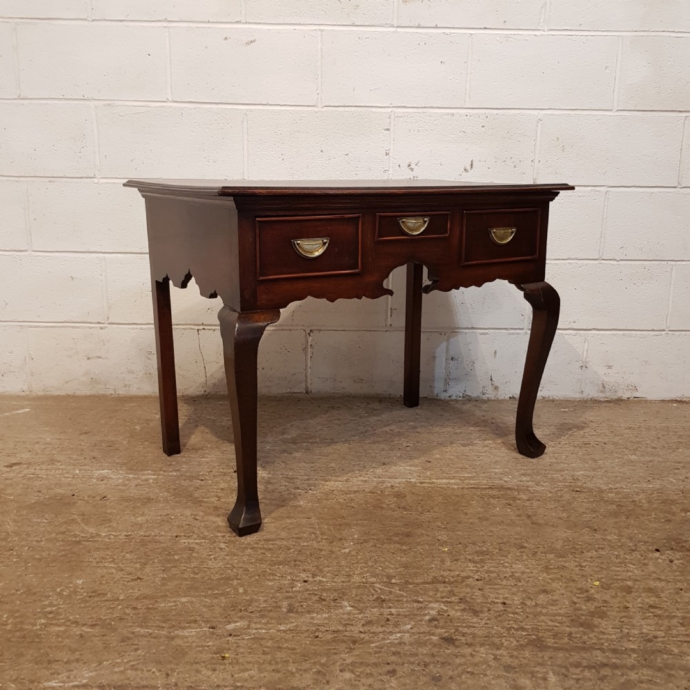 ANTIQUE LATE 18TH CENTURY OAK LOWBOY C1780 View II