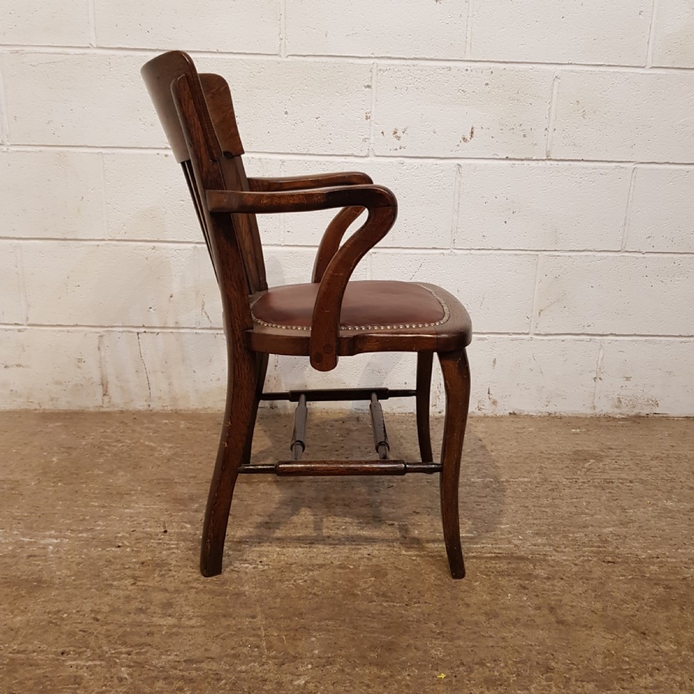 ANTIQUE EDWARDIAN OAK DESK CHAIR C1900 View II