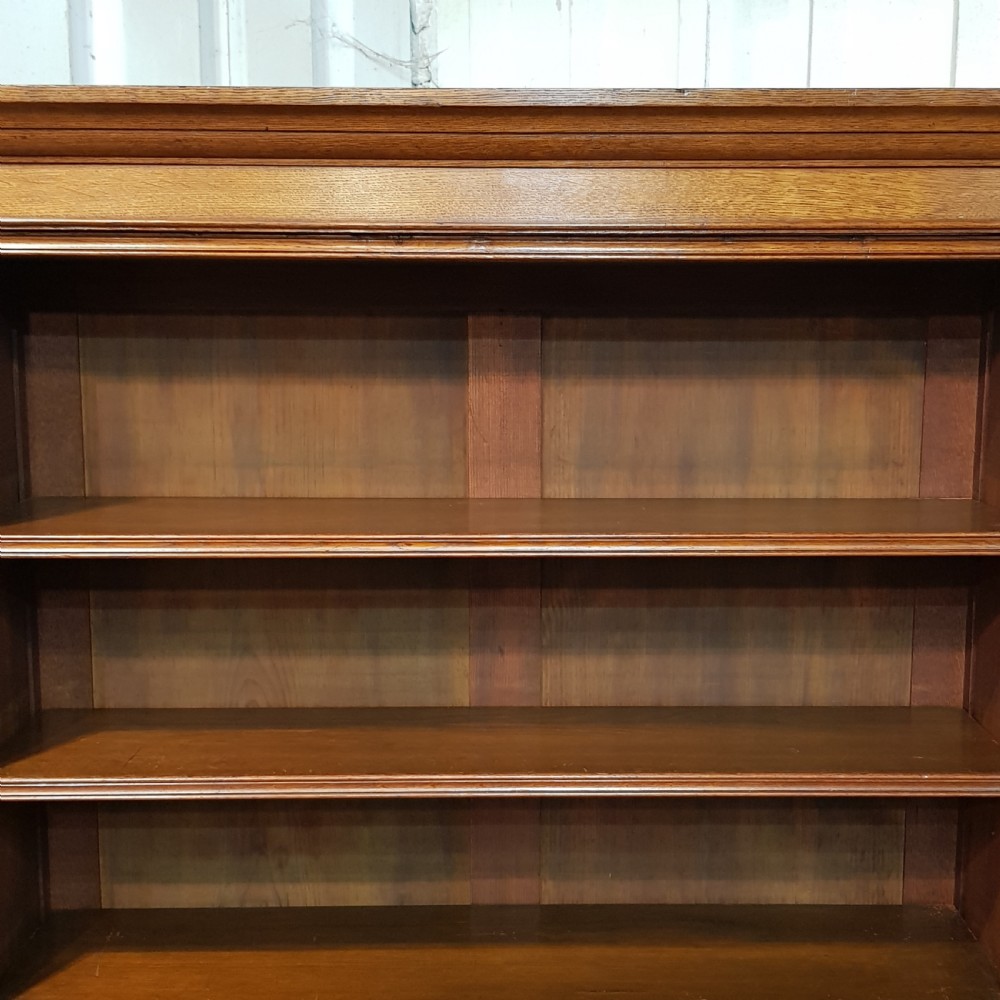 ANTIQUE LATE VICTORIAN OAK BREAKFRONT OPEN BOOKCASE C1890 View V