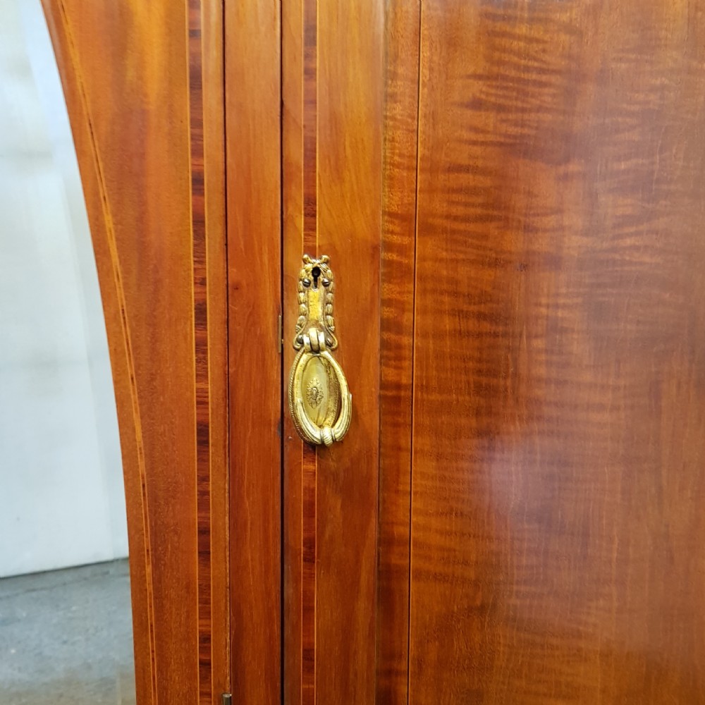 ANTIQUE EDWARDIAN MAHOGANY TRIPLE WARDROBE C1900 View VI