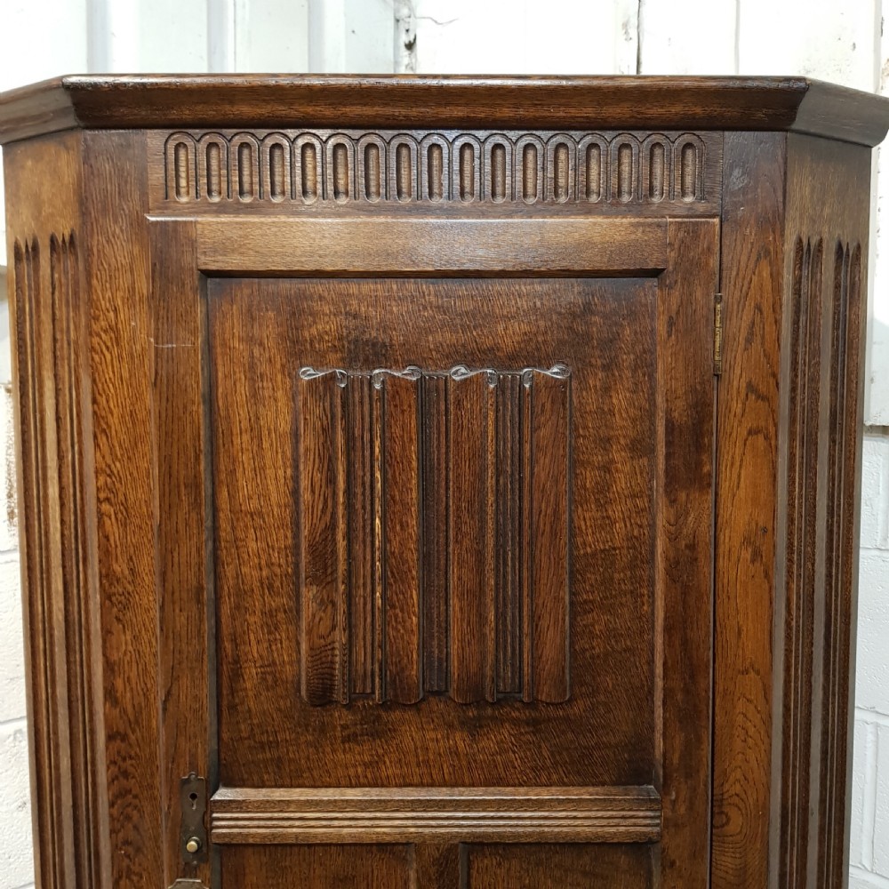 ANTIQUE OAK LINEN FOLD HALL WARDROBE C1920 View II