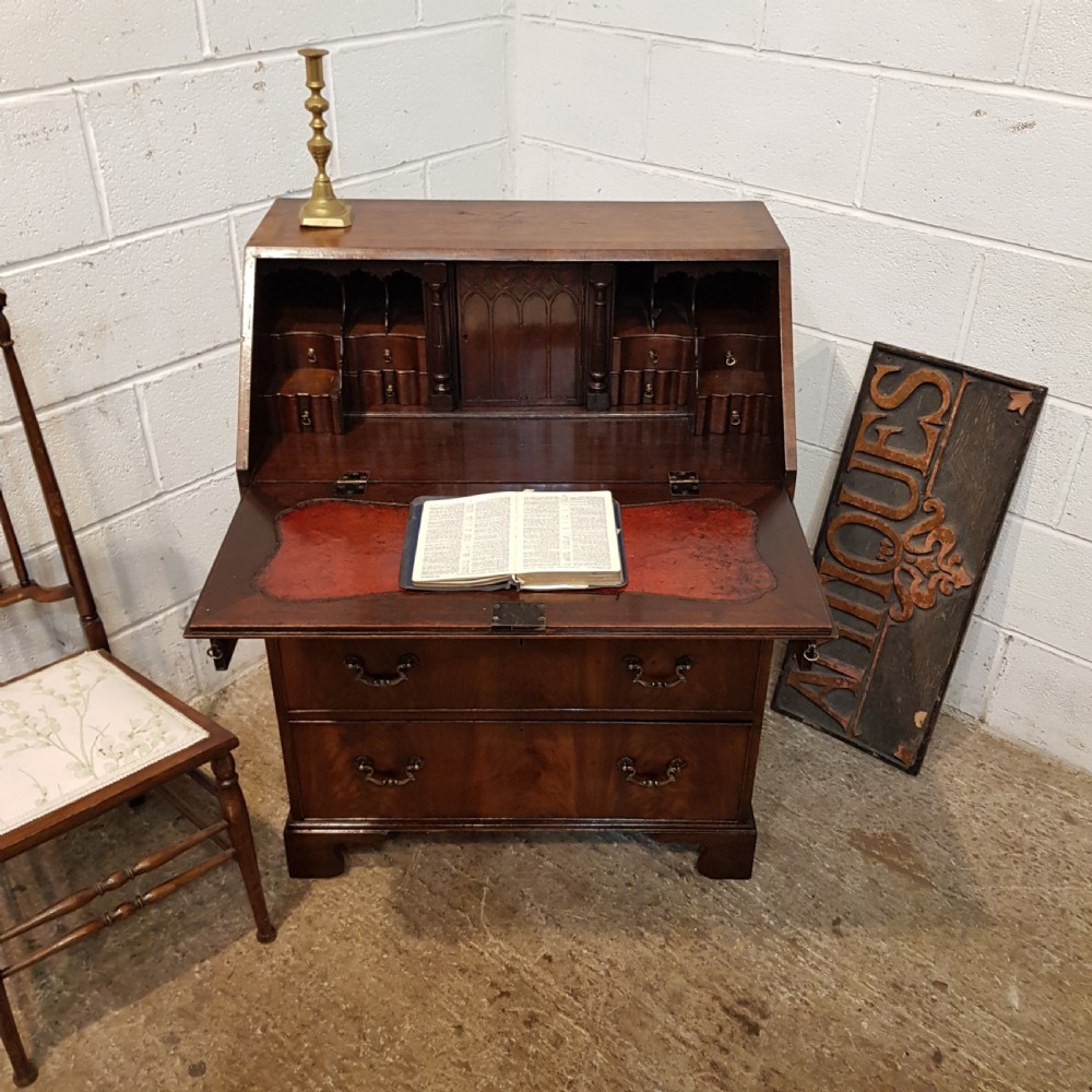 ANTIQUE EDWARDIAN MAHOGANY SMALL BUREAU C 1900 View II
